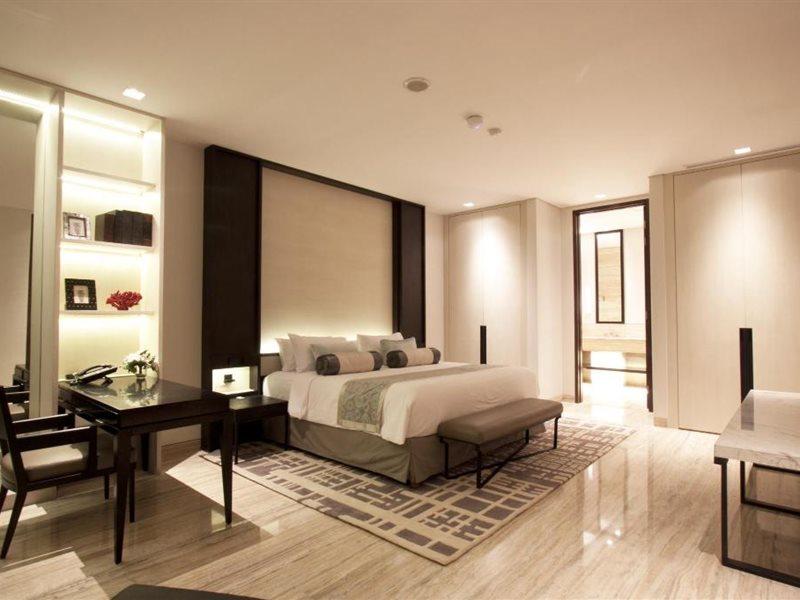 Bumi Segah Hotel Tanjung Redep Exterior foto